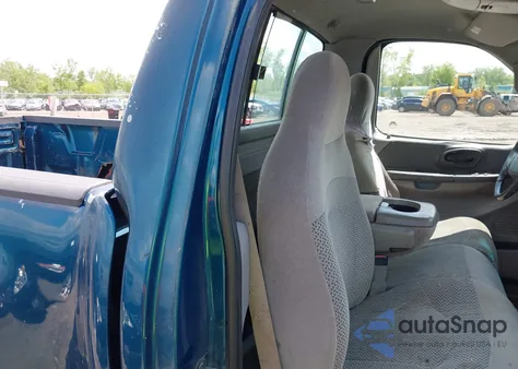 2001 Ford F-150 Xl/Xlt from USA, damaged, VIN 2FTZF07261CA05467